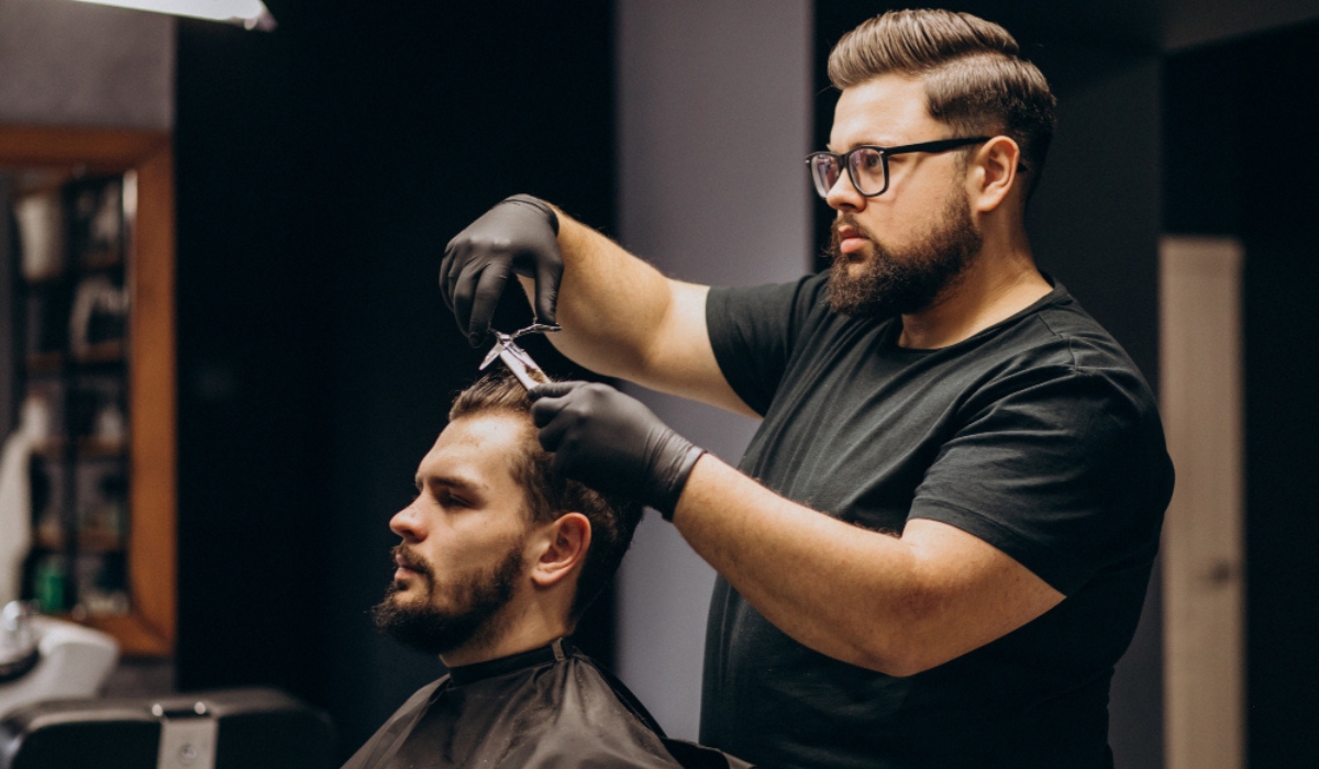 men hair stylist